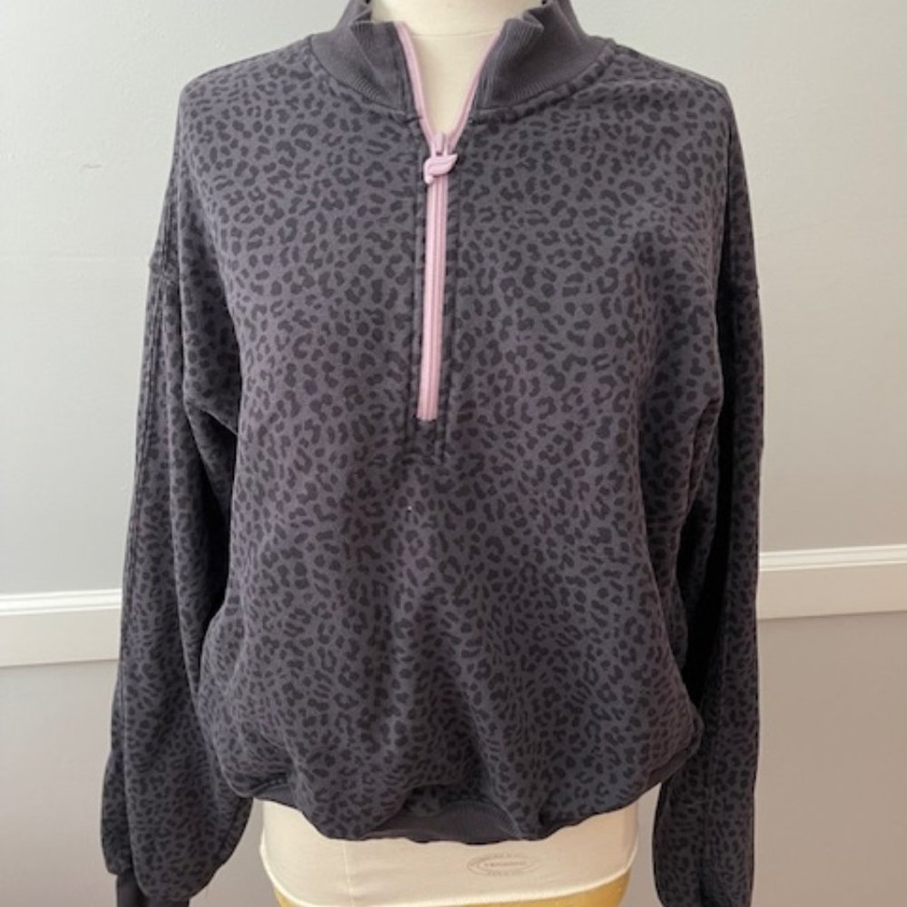 Cropped Half Zip Sweatshirt